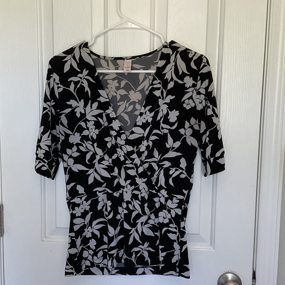 Merona Black and White Fitted Wrap Blouse - Picture 1 of 1
